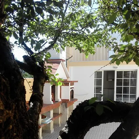 Holiday Rua Mato Da Cruz Hébergement de vacances
